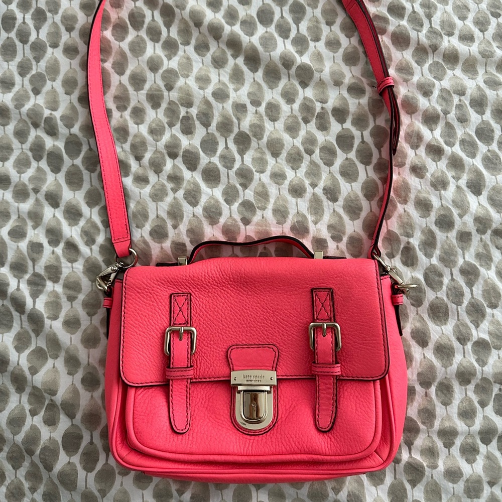 Kate Spade coral crossbody bag GUC
